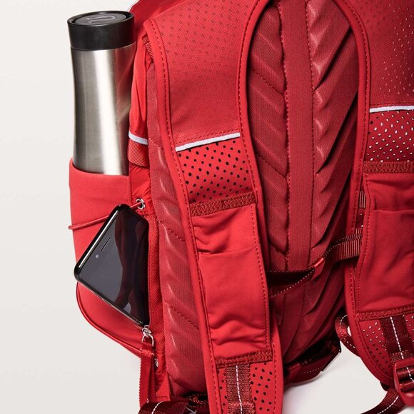NWT Lululemon Run All Day Backpack II, 13 L, Persian Red - Picture 2 of 15